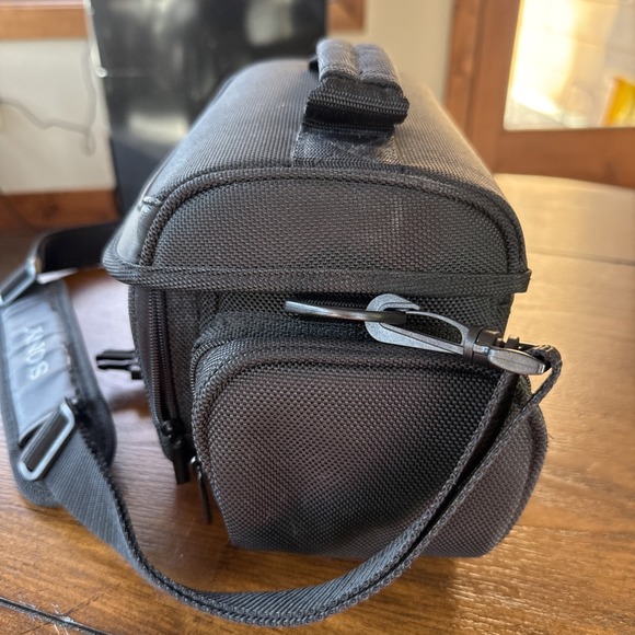 Sony Camera Camcorders Bag Genuine OEM Black Case for Sony Handycam - Picture 5 of 7